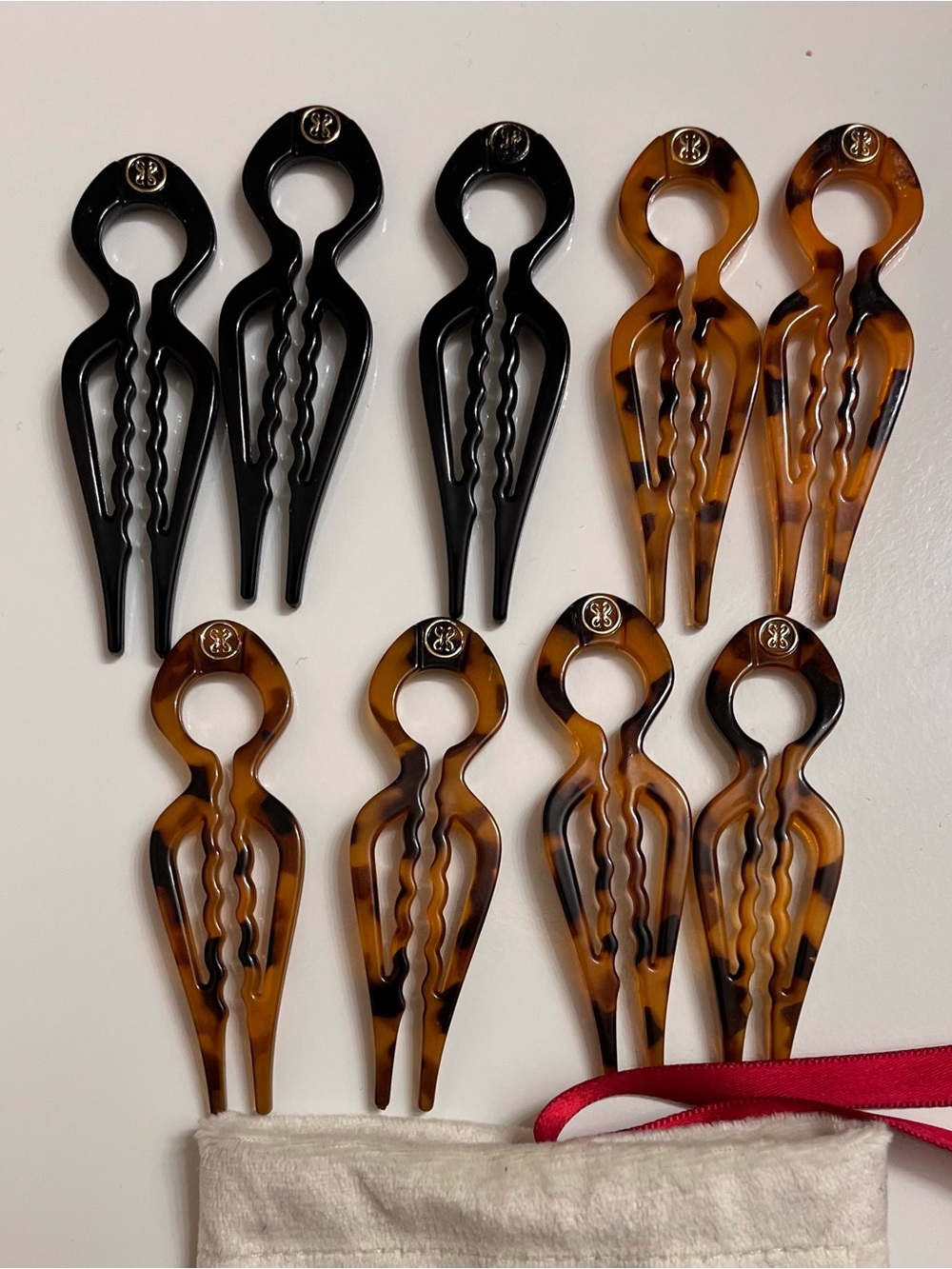 LIALYS Tortoiseshell and Black Hair Pins Fork Set of 8